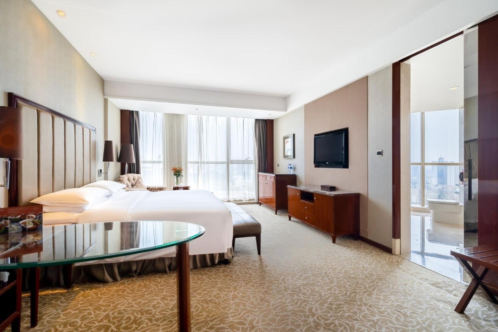 فندق Crowne Plaza Zhenjiang By Ihg المظهر الخارجي الصورة