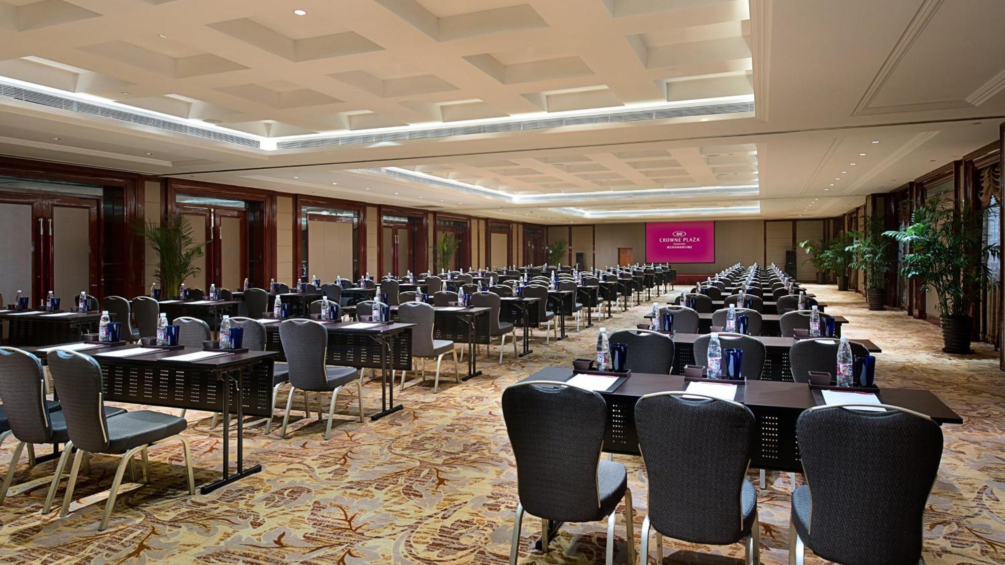 فندق Crowne Plaza Zhenjiang By Ihg المظهر الخارجي الصورة