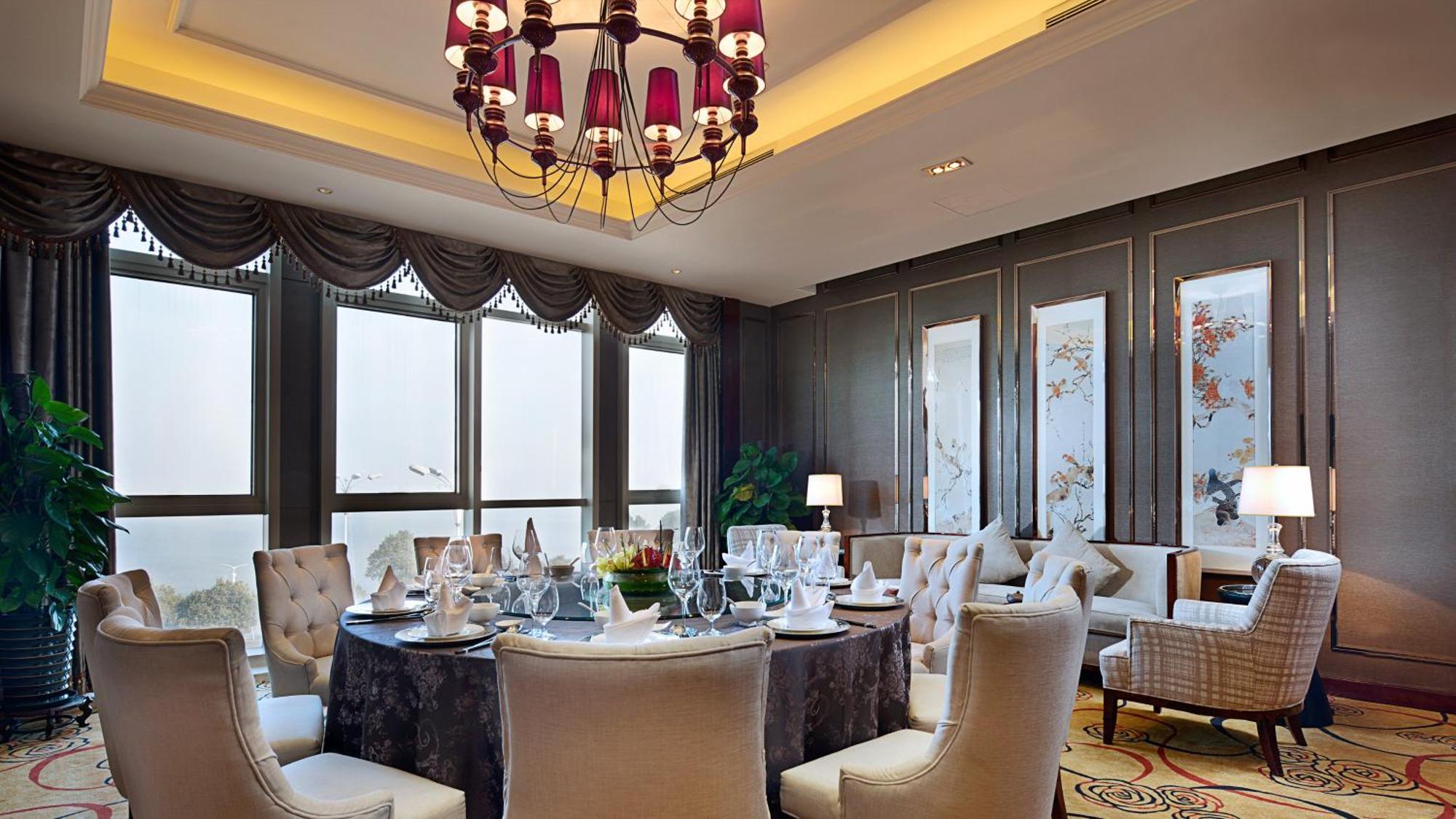فندق Crowne Plaza Zhenjiang By Ihg المظهر الخارجي الصورة